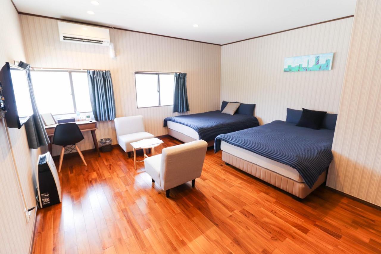 Condominium Hotel Mihama Upi Chatan Camera foto