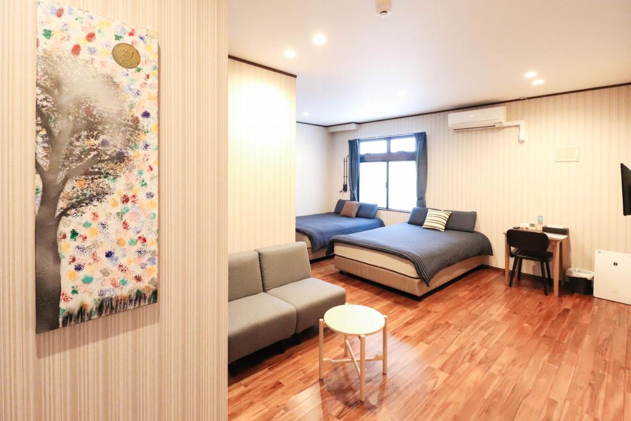 Condominium Hotel Mihama Upi Chatan Esterno foto