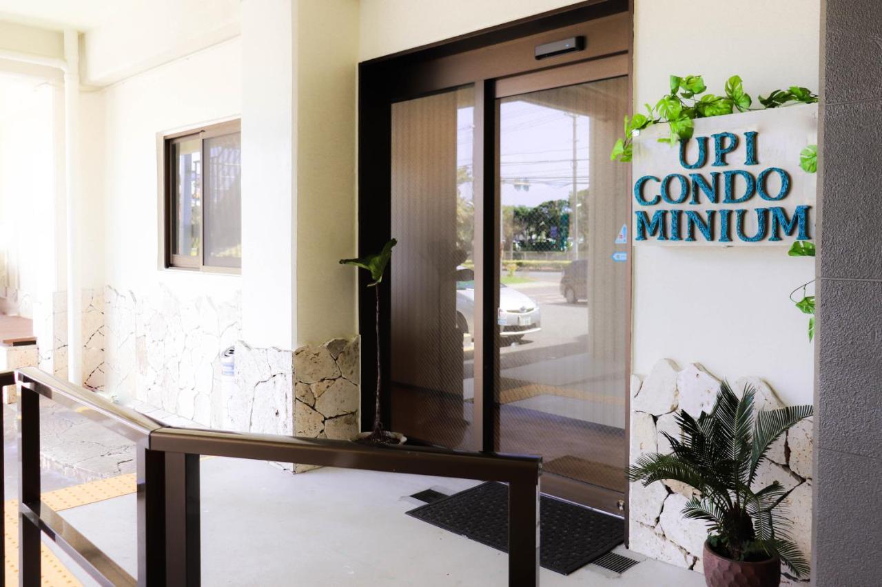 Condominium Hotel Mihama Upi Chatan Esterno foto